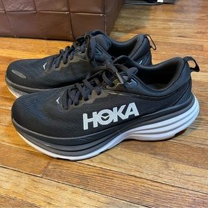 men’s hoka bondi 8 shoes